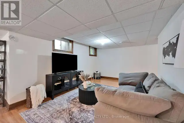 3 KIMINI DRIVE Ottawa, Ontario in Houses for Sale in Ottawa - Image 37