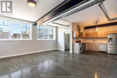 140 King STREET West Unit# 203 Chatham, Ontario