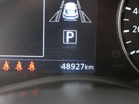 Efficient 1.6L engine with Xtronic CVTÂ® delivers excellent fuel economy for city and highway drivin... (image 7)