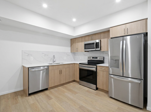 Brand New 1 Bed 1 Bath Legal Basement Suite (Black Stone)