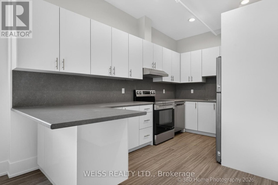 2 - 897 LANSDOWNE AVENUE Toronto (Dovercourt-Wallace Emerson-Jun 5