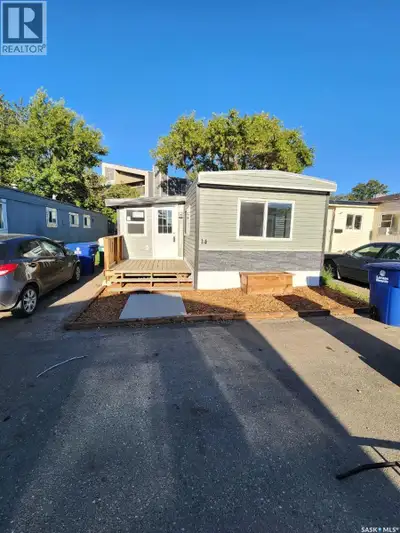 Amazing opportunity to get into affordable home ownership! Stop renting when you can own! This 1-bed...