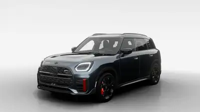 Le tout nouveau *MINI Countryman Cooper JCW 2027 *est aussi audacieux et aventurier que vous. Que vo...