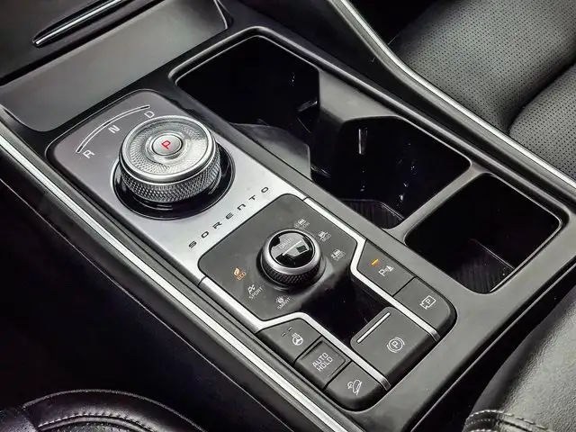 2025 Kia Sorento Hybrid EX AWD | Leather | Smart Cruise in Cars & Trucks in Guelph - Image 12