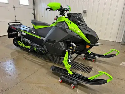 APPLY NOW: https://www.ridecollective.ca/get-pre-approved The 2025 ARCTIC CAT ZR 858 ES 137 – $145 B...