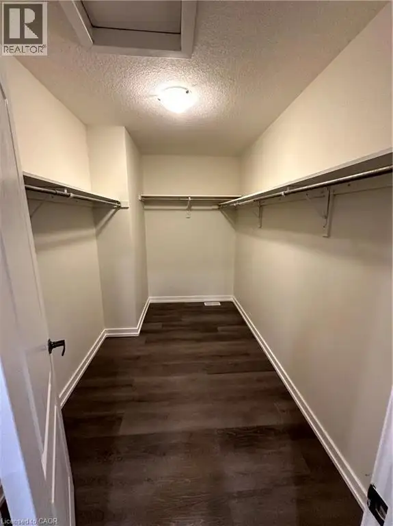 7 ABERCROMBIE Crescent Brampton, Ontario in Long Term Rentals in Mississauga / Peel Region - Image 31