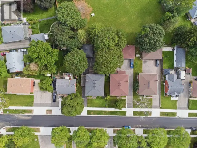 103 MARLBOROUGH AVENUE Kitchener, Ontario in Houses for Sale in Kitchener / Waterloo - Image 40