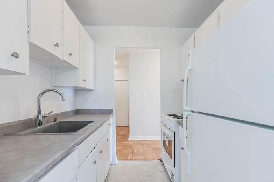 Heath Estates B - 1 Bedroom Apartment for Rent 4