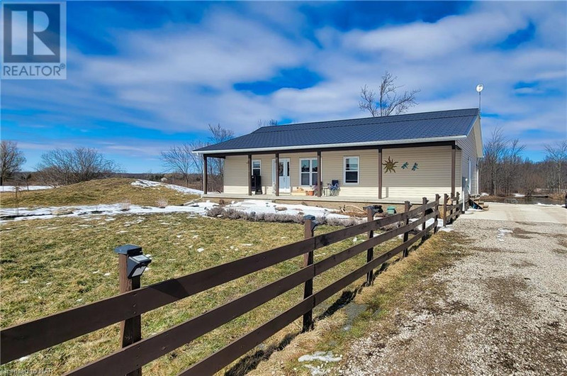 9501 NETHERBY Road Niagara Falls, Ontario Houses for Sale St