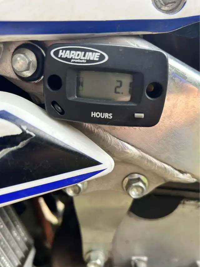 2016 YAMAHA YZ450F-FINANCE AVAILABLE!  in Dirt Bikes & Motocross in Dartmouth - Image 6