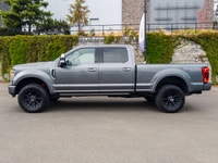 Command any job site or adventure with this robust 2022 Ford Super Duty F-350 SRW, a true powerhouse... (image 1)