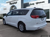 Come see this 2024 Chrysler Grand Caravan SXT. Its Automatic transmission and 3.6L V6 Engine engine... (image 4)