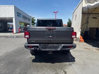 Power and precision define this exceptional 2022 Jeep Gladiator Sport S. Equipped with the formidabl... (image 5)
