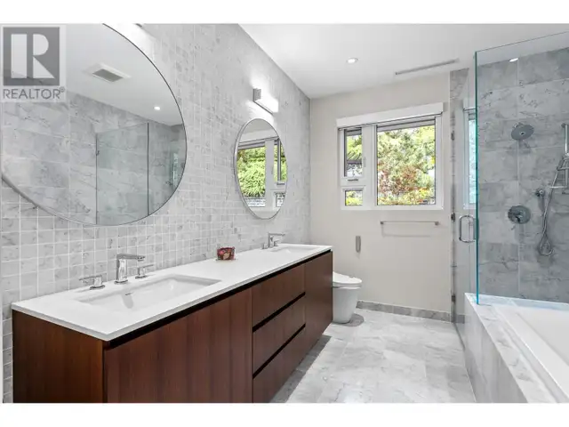 2823 CHIPPENDALE ROAD West Vancouver, British Columbia in Condos for Sale in Downtown-West End - Image 26