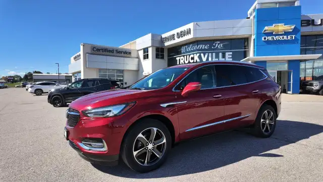 2020 Buick Enclave Essence Essence AWD // Sun & Navigation Pk...605033083574702088