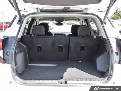 2022 GMC Terrain SLE | Carplay | Heated Seats | Keyless, View more