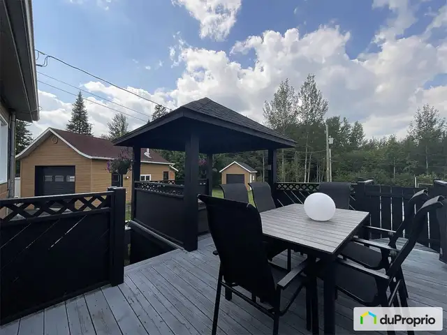$549,000 - Bungalow for sale in Jonquière (Jonquière) in Houses for Sale in Saguenay - Image 6