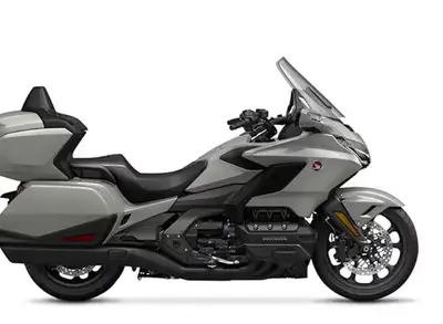 Bienvenue chez Adrenaline Sports Lévis ! 2026 HONDA Gold Wing Tour HONDA Gold Wing Tour 2026 Avec so...