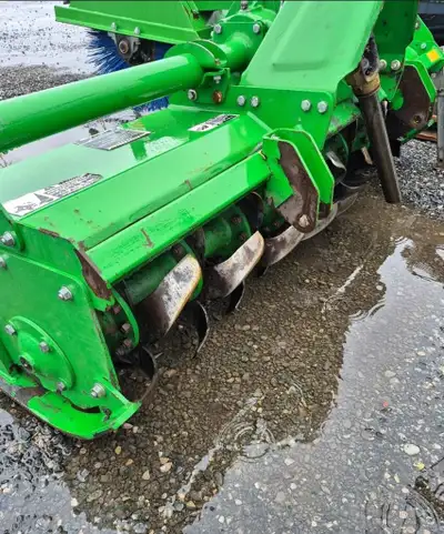 John Deere 665 forward tine tiller 65inch width Cat 1 hitch Good Shape New/Used : Used Condition : G...