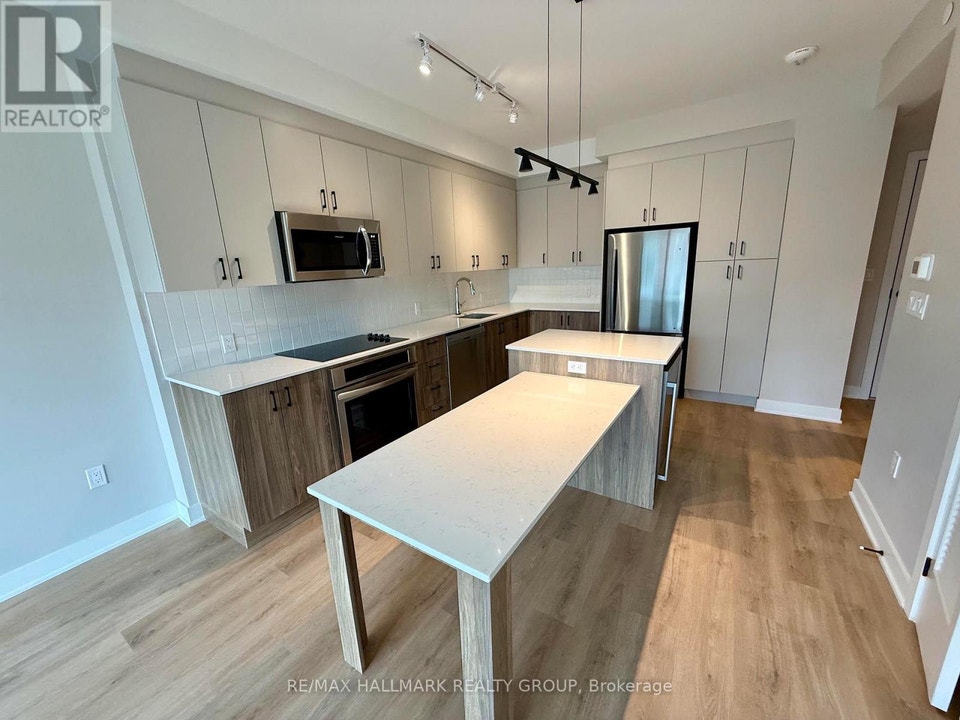605 - 275 CARLING AVENUE Ottawa, Ontario 3