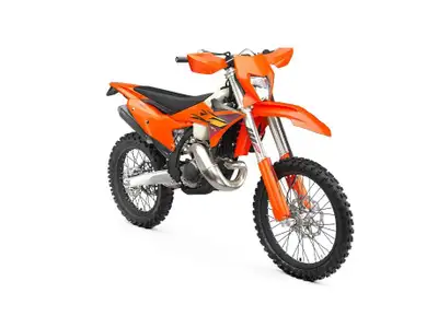 2026 KTM 150 XC-W KTM 150 XC-W 2026 Les photos peuvent être à titre indicatif et sans inscription. L...