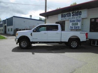 2017 Ford F-350 Diesel Lariat 4x4 with 170,065km! Equipped with remote keyless entry, power windows,... (image 4)