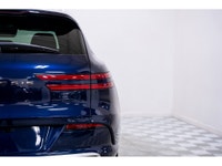 Le Genesis GV70 Prestige Électrique 2023 incarne l'excellence et l'innovation dans le domaine des vé... (image 8)