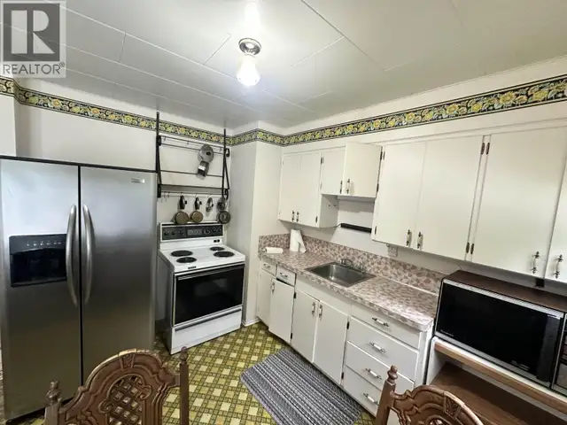 629 A ROAD Canim Lake, British Columbia in Houses for Sale in 100 Mile House - Image 23