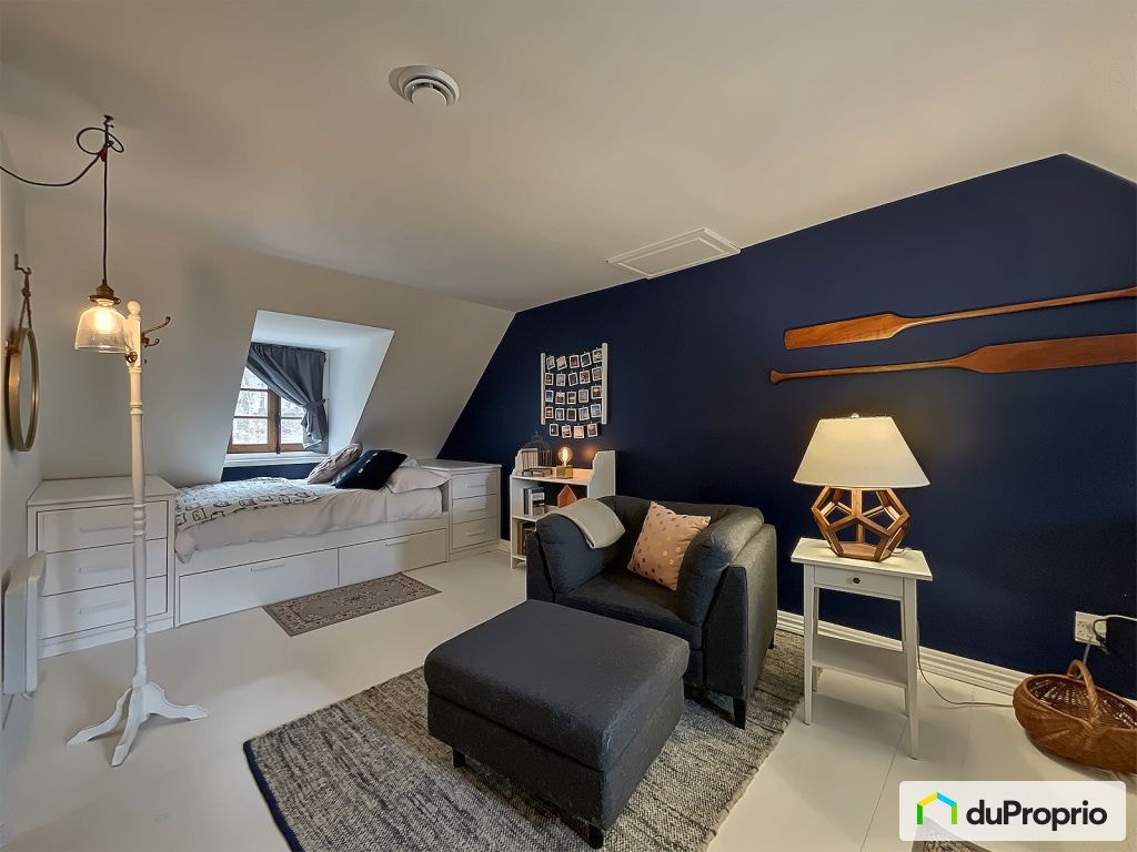 $850,000 - 2 Storey for sale in Sherbrooke (Jacques-Cartier) — photo 3