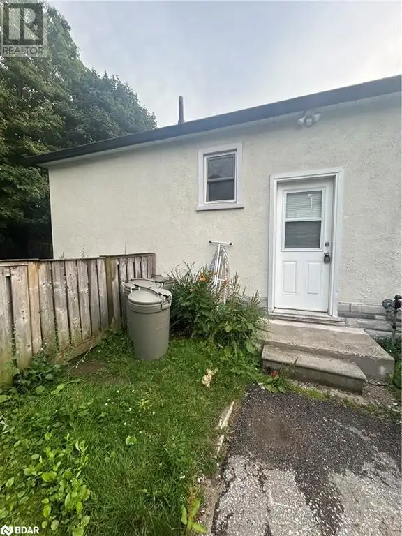 153 CODRINGTON Street Barrie, Ontario63006664207233122