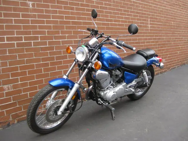 2014 YAMAHA XV250 VIRAGO in Street, Cruisers & Choppers in City of Toronto - Image 11