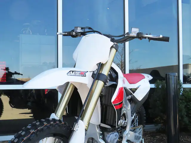 2026 Yamaha YZ450F 70th Anniversary in Dirt Bikes & Motocross in Cambridge - Image 10