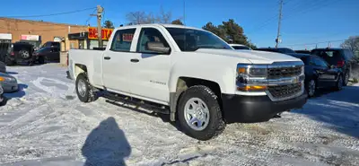 Call 416-648-0721 - ONE OWNER - Runs great - 2018 Chevrolet Silverado 1500 pickup truck - 4X4 - 4-Wh...