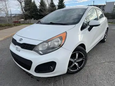 2013 KIA RIO , AUTOMATIQUE , HATCHBACK , 4 CYLINDRES 1.6 LITRES , SIÈGES CHAUFFANTS , BLUETOOTH TÉLÉ...