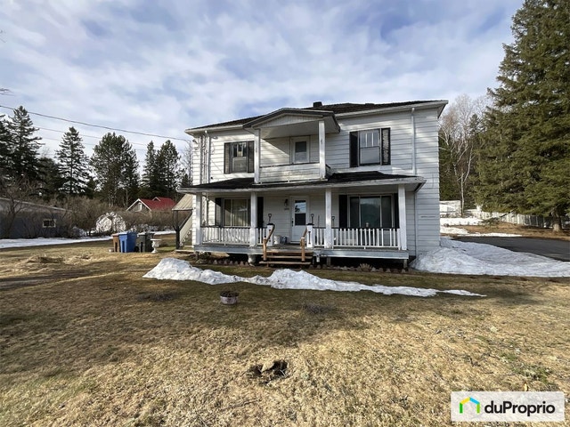 $279,400 - Duplex for sale in Chertsey — photo 1