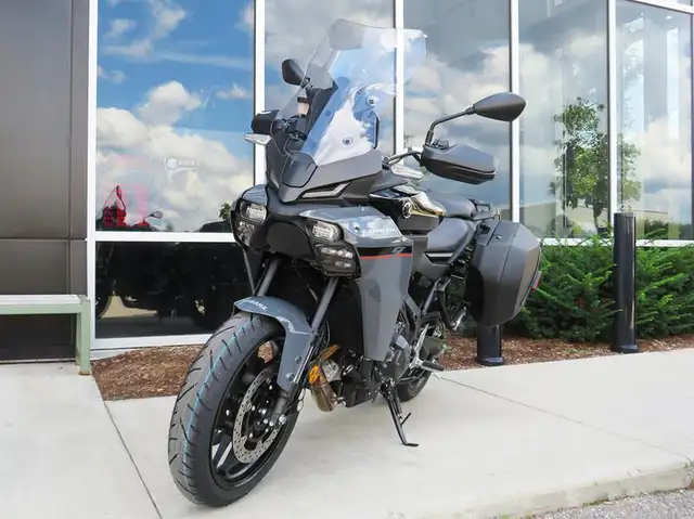 2025 Yamaha Tracer 9 Y-AMT in Sport Touring in Cambridge - Image 5