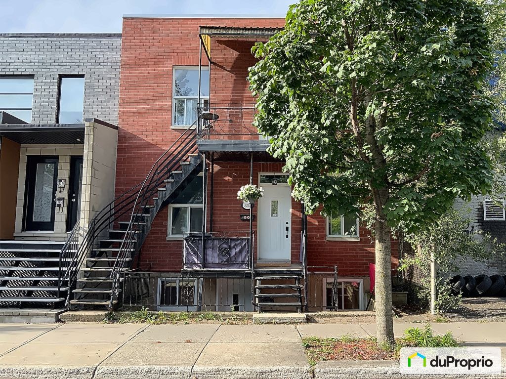 $869,000 - Triplex for sale in Mercier / Hochelaga / Maisonneuve — photo 2