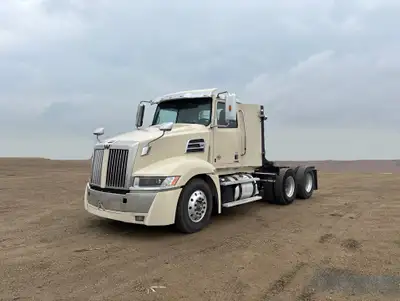 DD13 505 HP, 12 spd aut, RT-46-160P rears on AR w/dual lock ups, 11R22.5 on alum whls and A/S 5th wh...