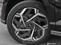 This Hyundai Kona has a durable Intercooled Turbo Regular Unleaded I-4 1.6 L/98 engine powering this... (image 7)
