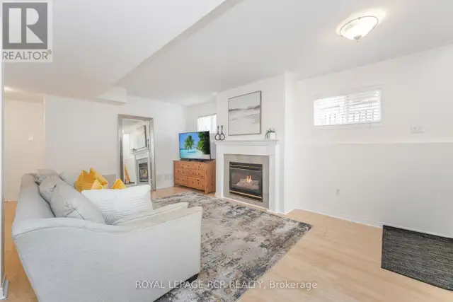 119 SUNDRIDGE STREET Brampton (Snelgrove), Ontario in Houses for Sale in Mississauga / Peel Region - Image 18