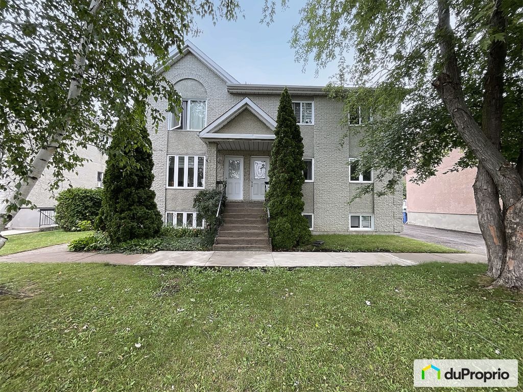 $970,000 - Triplex for sale in Repentigny (Repentigny) — photo 1