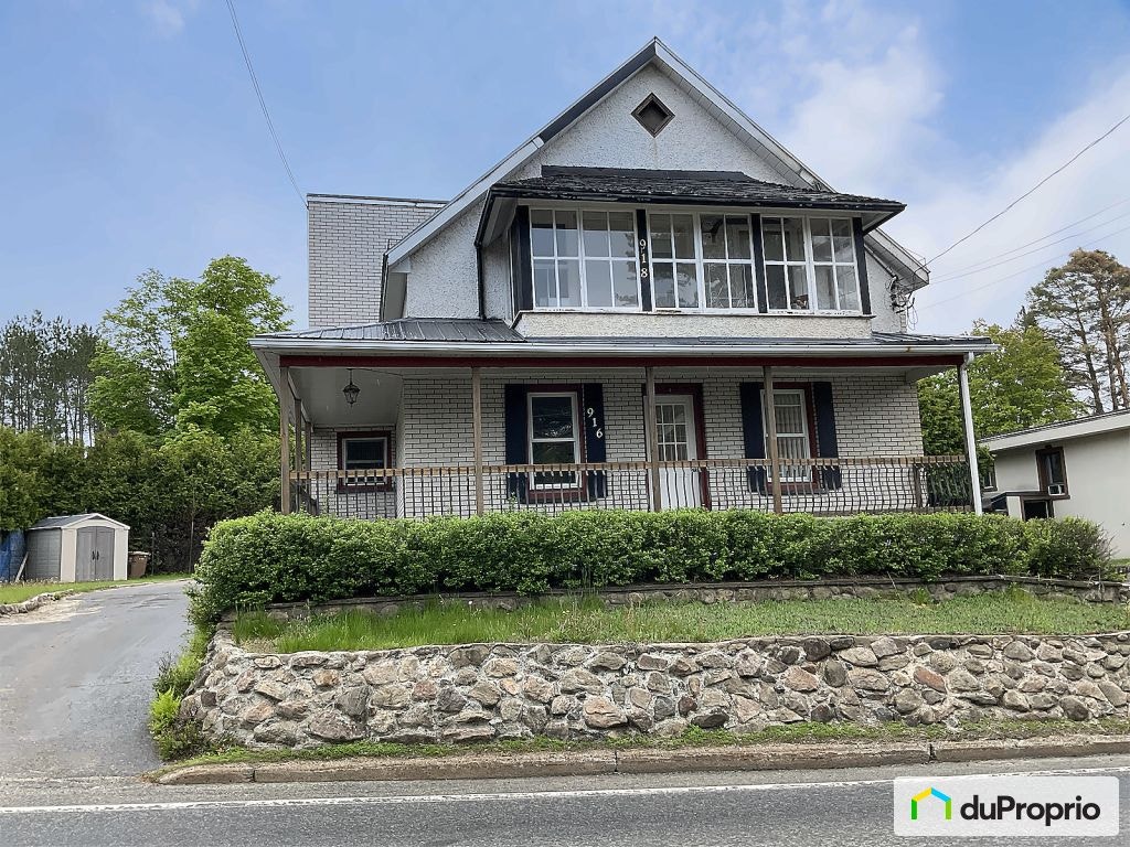 $514,500 - Duplex for sale in Mont-Tremblant — photo 2