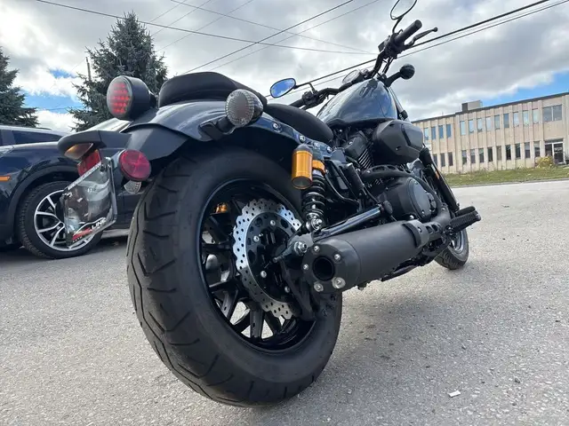 2022 Yamaha Bolt ~ YAMAHA BOLT ~ R-SPEC ~ LOW KMS ~ COOL BIKE ~ in Street, Cruisers & Choppers in City of Toronto - Image 14