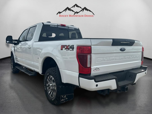 ONE OWNER 2022 FORD F350 LARIAT CREW CAB DIESEL in Cars & Trucks in Red Deer - Image 3