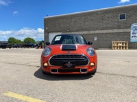 FUN, SAFE & EFFICIENT! Stunning Solaris Orange 2019 MINI Cooper S, 6-Speed Sport Automatic. 2.0L 4 C... (image 1)