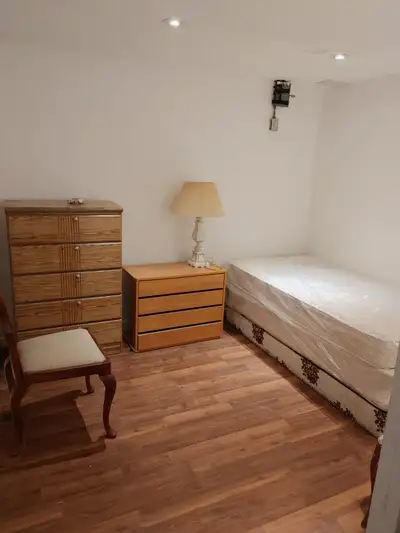 Furnished Bedroom For Rent! Walking Distance to the Bus Stop! Close to TTC Bus Routes 116, 86, 12, 9...