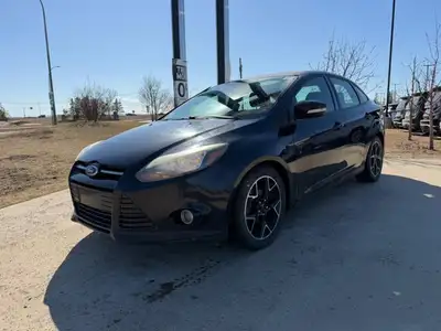 IIHS Top Safety Pick. Only 117,094 Miles! This Ford Focus boasts a Regular Unleaded I-4 2.0 L/122 en...