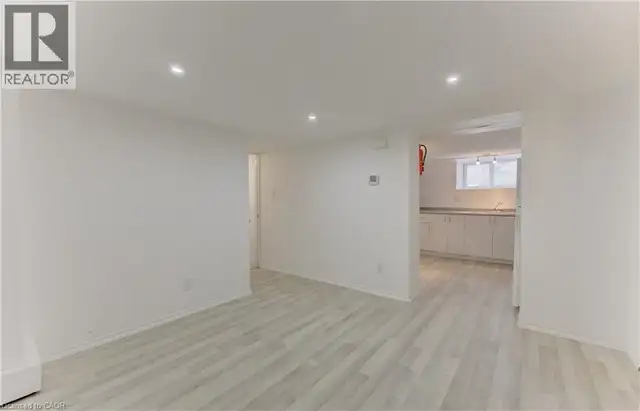 67 LOUISA Street Kitchener, Ontario in Houses for Sale in Kitchener / Waterloo - Image 28