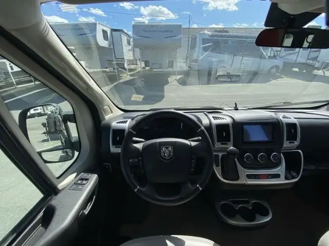 2021 Thor Motor Coach Sequence 20K in RVs & Motorhomes in Bedford - Image 19