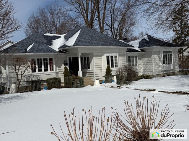 $1,200,000 - Bungalow for sale in Rosemere — photo 1